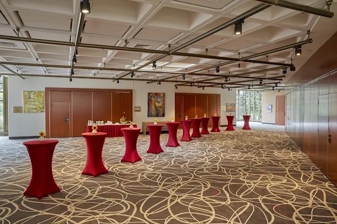 Şık ve Özel Mekanlar – Modern ve tarihi dokunuşlarla unutulmaz bir atmosfer.